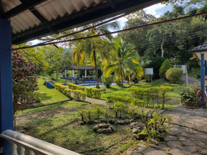 Hotel Campestre El Salitre Вильета Экстерьер фото